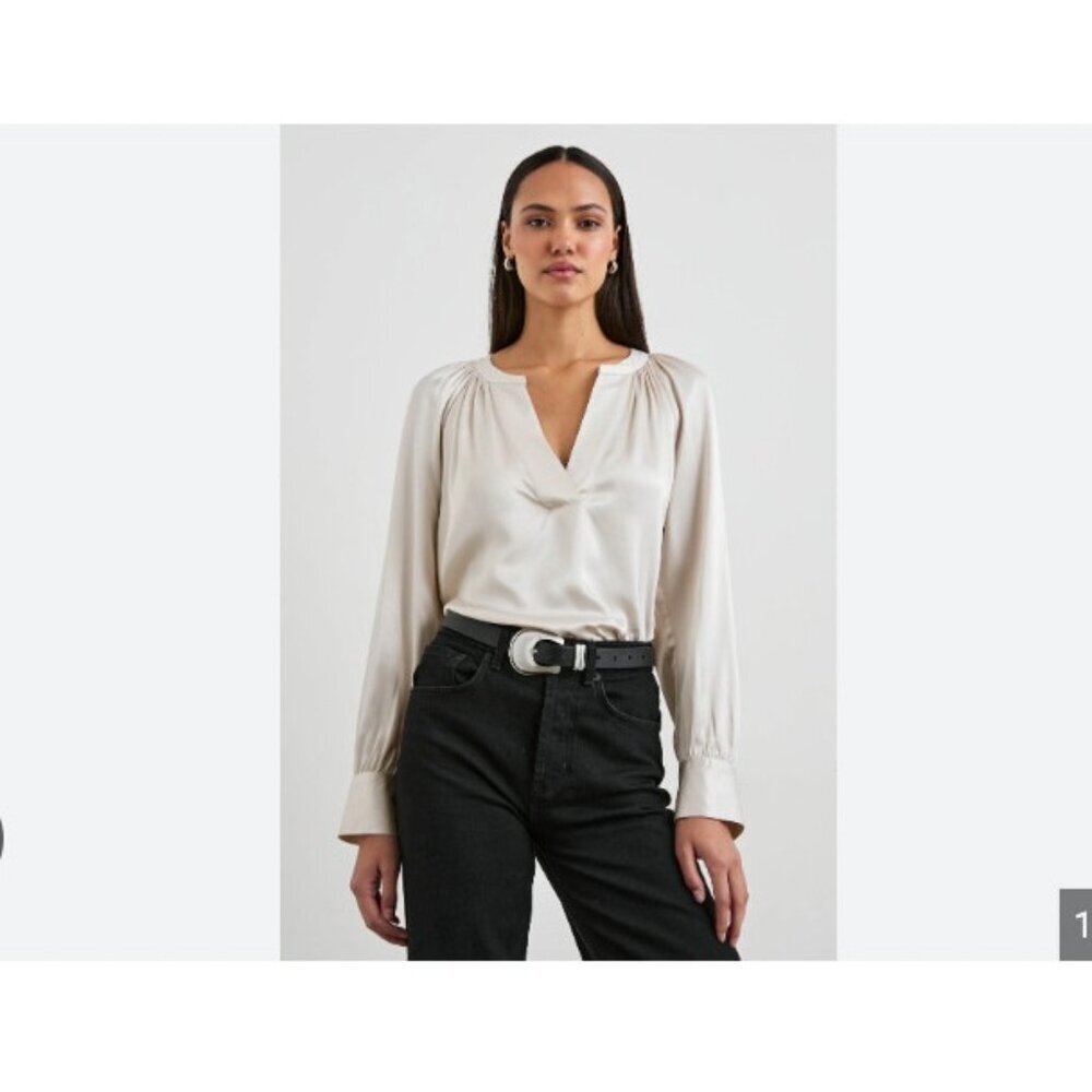 Rails Wynna Blouse Womens Medium Ivory Satin Long Sleeve Top Viscose Rayon Shirt